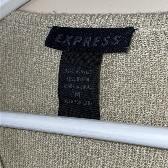 Express Sweater - Picture 5 of 7